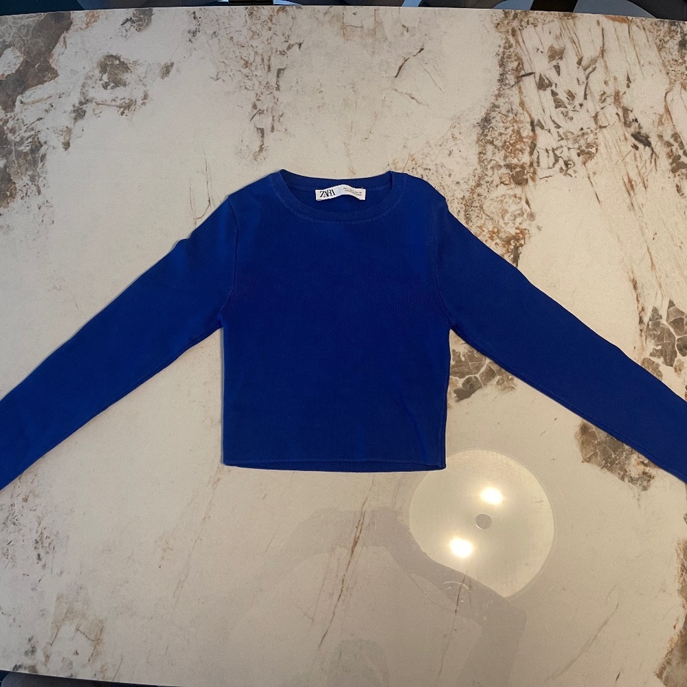 Women’s blue XS Zara sweater